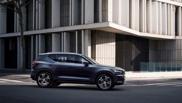 فولفو XC40 فولفو XC40