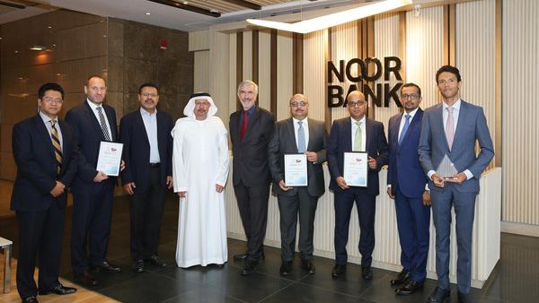 Mr. Hussain Al Qemzi, Managing Director, Noor Bank, and Robin Amlot, CEO of CPI Financial, with the award winners at a ceremony organised at the Noor Bank headquarters in Dubai. Mr. Hussain Al Qemzi, Managing Director, Noor Bank, and Robin Amlot, CEO of CPI Financial, with the award winners at a ceremony organised at the Noor Bank headquarters in Dubai.