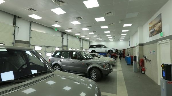 مركز الصيانة الجديد لخدمة عملاء جاكوار لاند روڤر