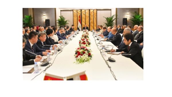President Sisi at the signing of the economic agreements with Chinese companies in Beijing on Sunday (Photo: Egyptian Presidency)