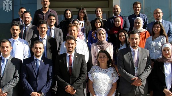 تأتي هذه الورشة، ضمن السياسة التي تنتهجها المجموعة لتعريف موظفيها بسياستها وسلسلة الخدمات المهنية المتكاملة التي تقدمها المجموعة من خلال شركاتها المنتشرة حول العالم. تأتي هذه الورشة، ضمن السياسة التي تنتهجها المجموعة لتعريف موظفيها بسياستها وسلسلة الخدمات المهنية المتكاملة التي تقدمها المجموعة من خلال شركاتها المنتشرة حول العالم.