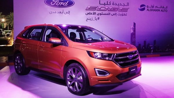 فورد إدج الجديدة كليّاً على منصة العرض