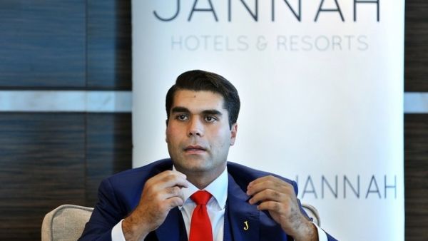 السيد نعمة عماد درويش الرئيس التنفيذي لمجموعة جنة للفنادق والمنتجعات