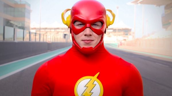 Warner Bros. World™ Abu Dhabi’s The Flash, who’s famed for his superpower of the Speed Force, was spotted doing some practice laps around Yas Marina Circuit!
