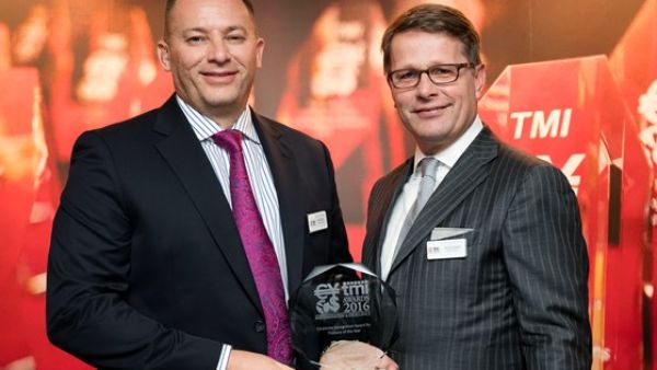 Etihad Airways wins 2016 Treasury of the Year award