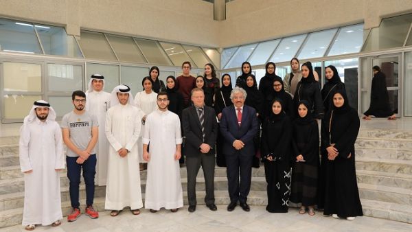 The university welcomed the students and accompanied them on a tour of the university departments.
