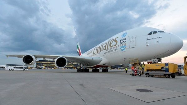 إحدى طائرات الإمارات الإيرباص A380 تهيط للمرة الأولى في مطار فيينا الدولي في مايو 2014، حيث قامت حينها برحلة لمرة واحدة إلى العاصمة النمساوية