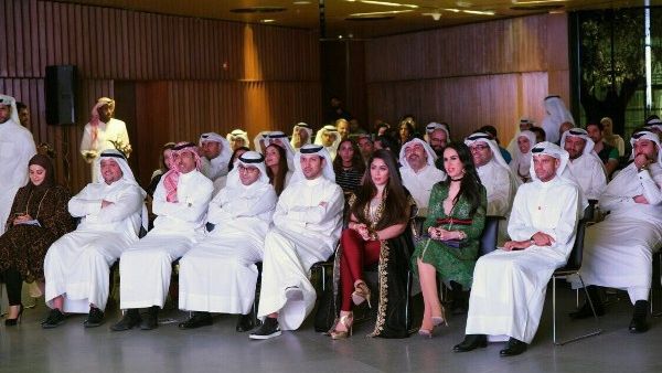 خلال الحدث خلال الحدث