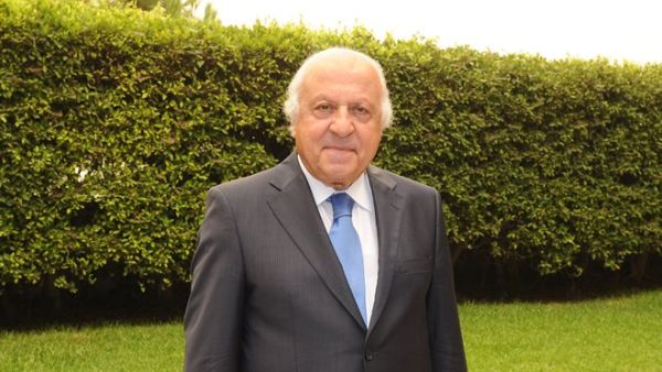 Hisham Jaroudi, Interim President of Worldwide AUB Alumni Association Hisham Jaroudi, Interim President of Worldwide AUB Alumni Association