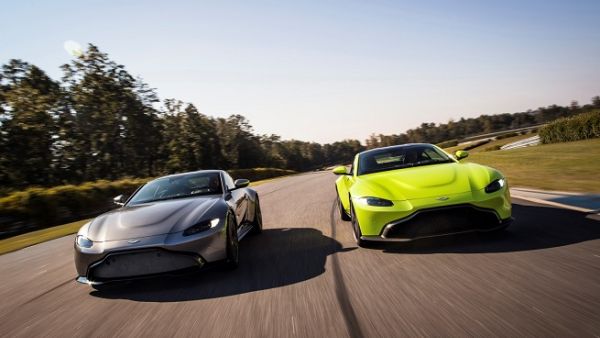 حصدت Aston Martin هذا اللقب بفضل أدائها الاستثنائي وتسجيل أعلى نسبة نمو في تاريخها خلال عام 2017. حصدت Aston Martin هذا اللقب بفضل أدائها الاستثنائي وتسجيل أعلى نسبة نمو في تاريخها خلال عام 2017.