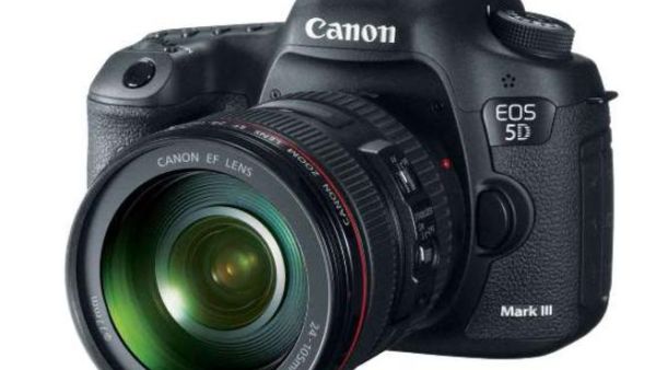 Canon EOS 5D Mark III Canon EOS 5D Mark III