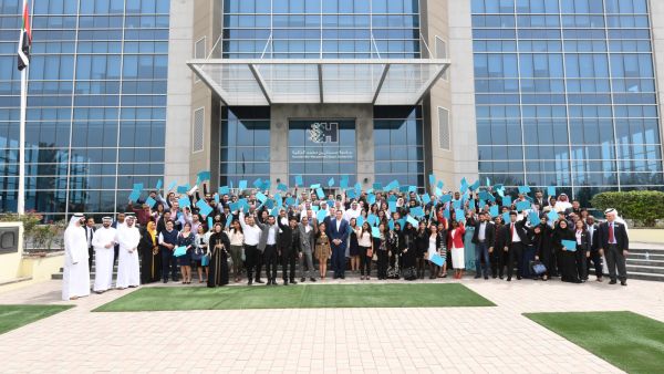 خلال تخريج الدفعة الخامسة من جامعة دو