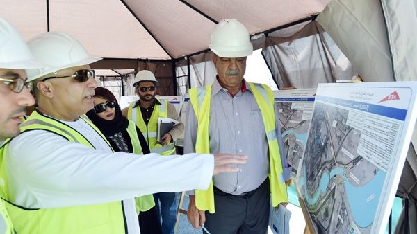 The expansion includes the construction of a Fashion Avenue beside the existing mall involving the addition of 75,000 sq m in addition to 25,000 sq m as car parking. (Trade Arabia) The expansion includes the construction of a Fashion Avenue beside the existing mall involving the addition of 75,000 sq m in addition to 25,000 sq m as car parking. (Trade Arabia)