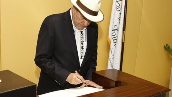 وزير السياحة الإكوادوري