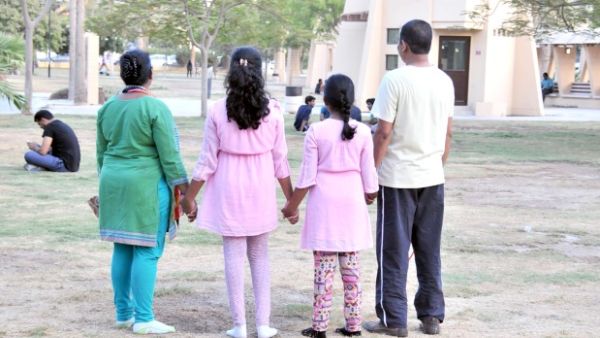 The new rule leaves expat families facing a difficult choice. (GDN)