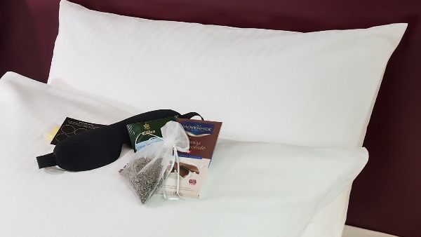 فنادق ومنتجعات موﭭنبيك