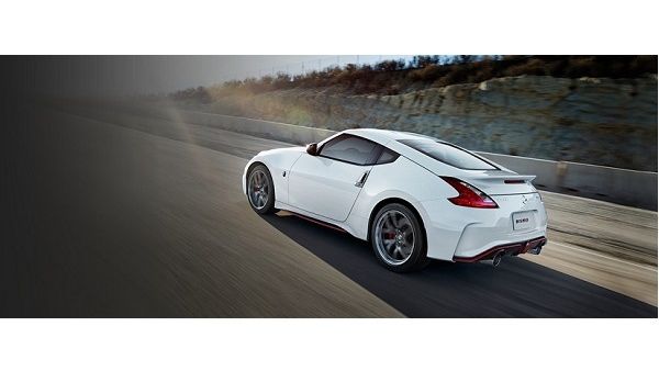 Nissan 370Z Nismo. Nissan 370Z Nismo.