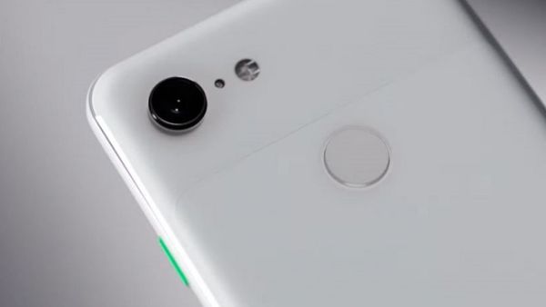 Another Russian tech blog shares some shots. (TechRadar)