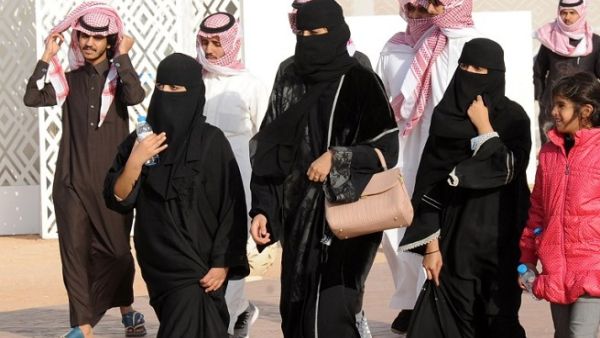 The country plans to "saudize" 28,000 government jobs by 2020. (Photo: Saudi Gazette)