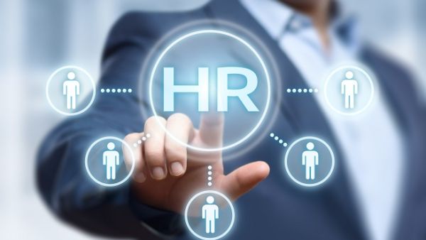 Industry faces challenge to transform to innovative operations. (Shutterstock)