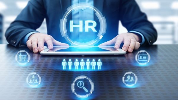 Here are four of the most important elements that Bayt.com recommends every HR team to adopt in order to succeed. (Shutterstock)