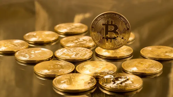 بعد اغلاق الأسواق الأوروبية، صعدت العملة الرقمية أكثر من 15% إلى 16070دولارا.