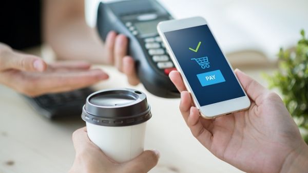 Smart devices set to replace traditional bulky wallets and purses in the near future. (Shutterstock)