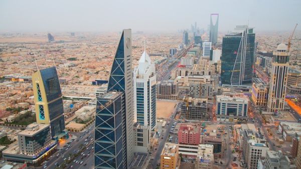 Total office stock in Saudi Arabia’s capital stood at 4.2 million square meters of gross leasable area by the end of 2018. (Shutterstock)