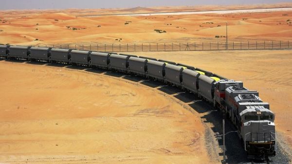 استراتيجية جديدة لربط الموانئ والبلدات الرئيسية في الإمارات