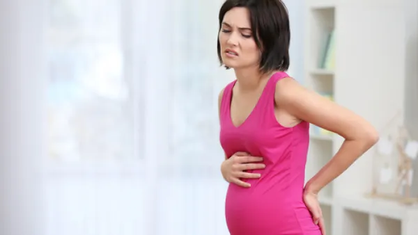من الأسبوع الأول حتى السادس ستجدين بعض دم لكنه ليس دورة شهرية
