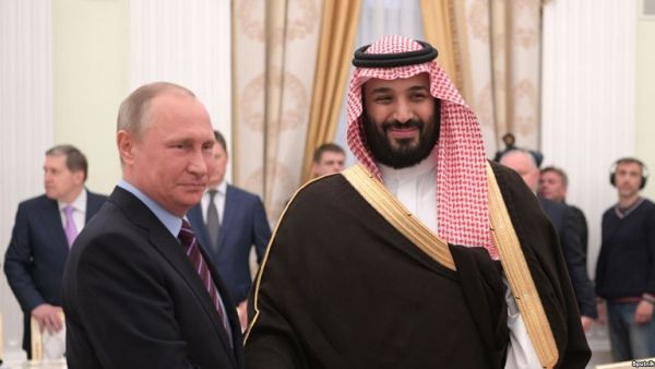 Russian President Vladimir Putin (L) with Saudi Deputy Crown Prince Mohammad Bin Salman in Moscow, on May 30, 2017. (Sputnik)