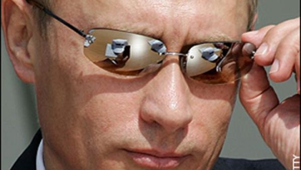 شدد بوتين على أن قيادتي الدولتين تتواصلان دائما ببعضهما البعض