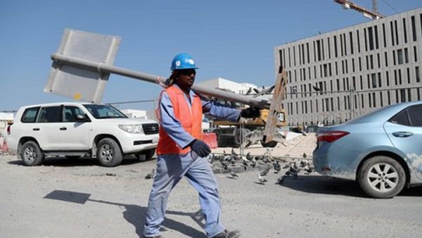 اتهمت منظمة العفو قطر استخدام "العمل القسري" في موقع كأس العالم