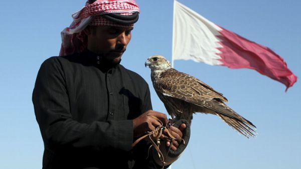 شيخ قطري يدفع مليوني دولار لتحرير أقاربه المختطفين في العراق