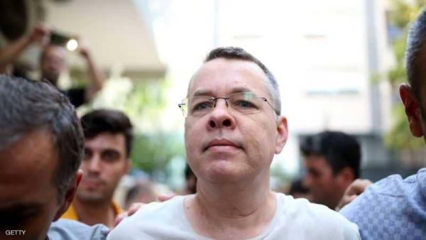 القس الأمريكي برانسون يغادر تركيا متوجها لألمانيا وترامب يعلق