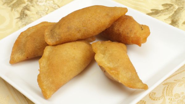 قطايف بالجوز

