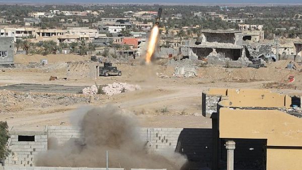 القوات العراقية تحرر منطقة التاميم بالرمادي من سيطرة داعش