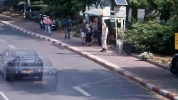 لقطة من شريط الفيديو