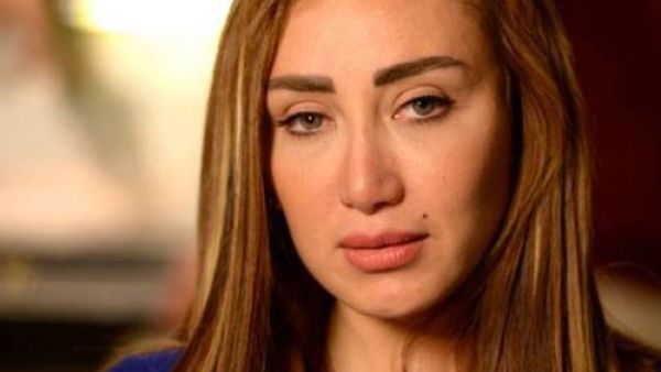 Sexually harassed Egyptian woman wins via social media, while TV host Reham Saeed is left totally shamed. (Almesryoon)