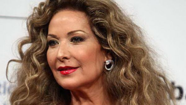 الفنانة رغدة