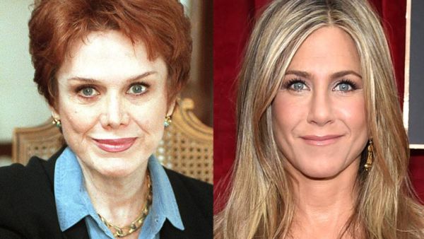 جينيفر آنستون ووالدتها نانسي دو