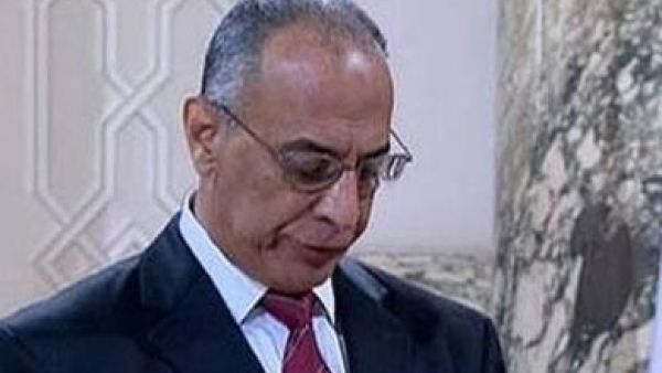 محفوظ قال ان الفقراء لا يمكنهم ان يكونو قضاة 