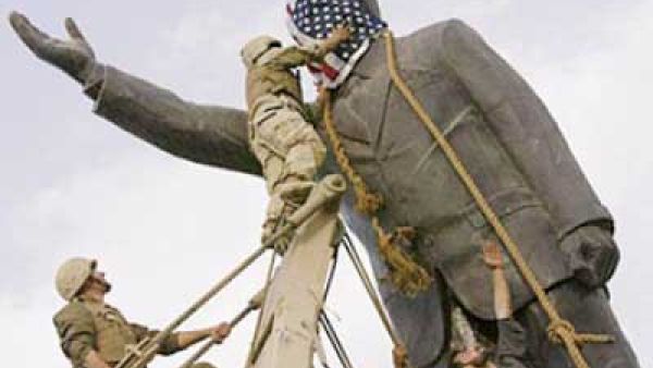 موافقة عمياء من بلير لخطط الحرب الاميركية