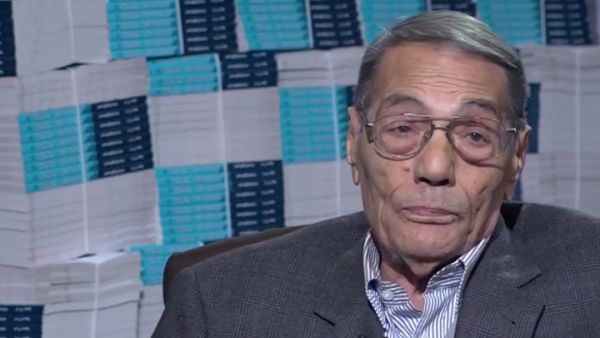  الكاتب الراحل "قيمة صحفية وفكرية كبيرة وله باع كبير في إدارة الصحف