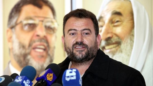 أشار إيفانوف إلى أن "وزارة الخزانة" الأمريكية صنفت العاروري، "إرهابيا" عام 2015
