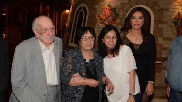 الفنانة سميرةعبدالعزيز وزوجها الكاتب الراحل محفوظ عبد الرحمن