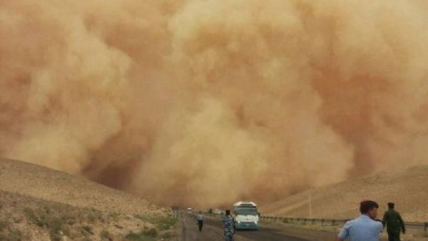 امطار وعواصف رملية ترافق موجة حرة شديدة بالاردن