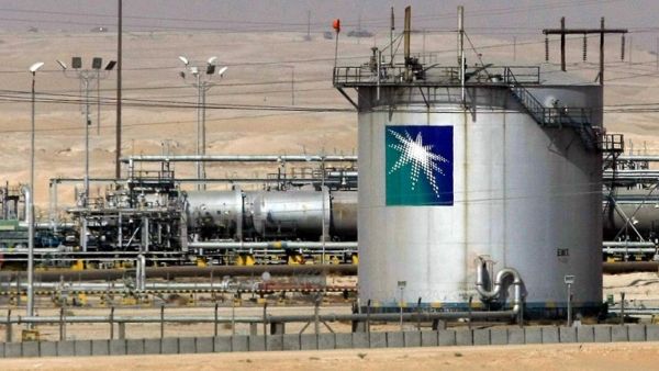 An Aramco oil facility in Saudi Arabia. (Hassan Ammar/ AFP)
