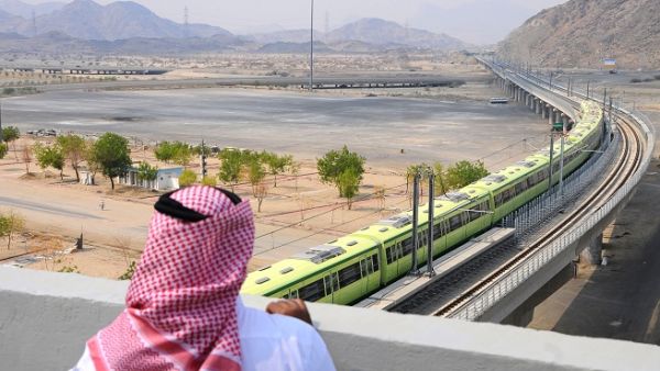 The number of tourists from Saudi Arabia marks an increase of 6 percent year-on-year, and reaffirms Dubai’s position as one of the most popular travel destinations among Saudis. (AFP/ Amer Hilabi)