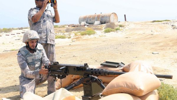 Members of Saudi border guard in the southern Jizan province near the border with Yemen on April 1, 2015.  (AFP/File)